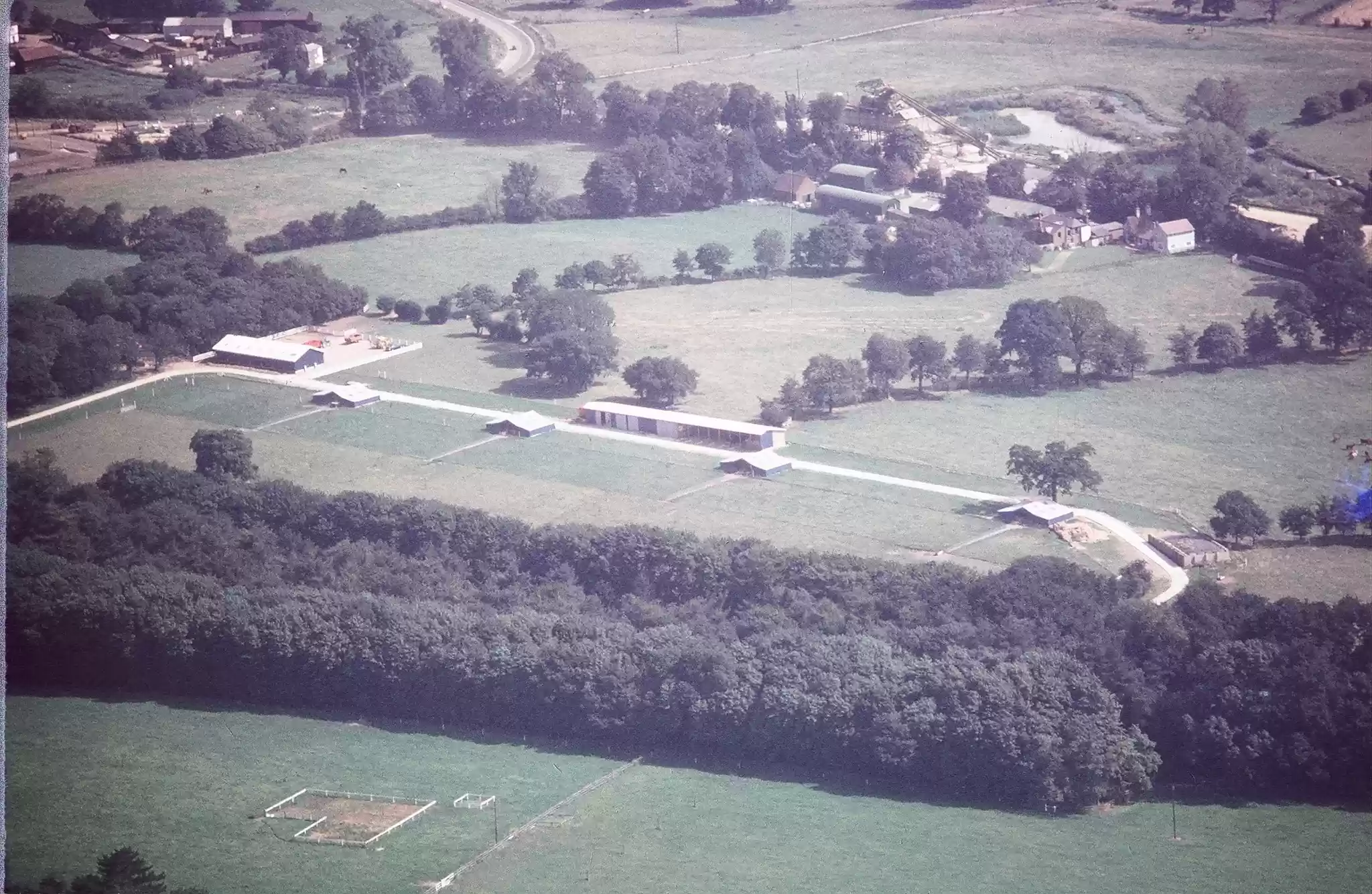 Photo of part of AC BW farm, Drop Lane and River Verjpg